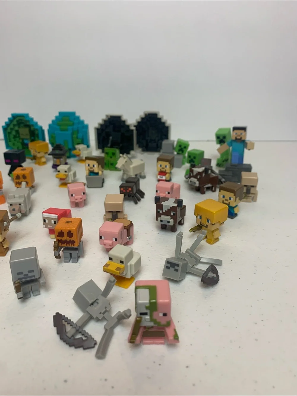 Minecraft mini figures